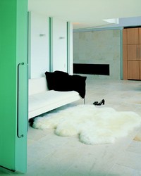 Bowron Sheepskin Goldstar Longwool Sexto Pelt Rug